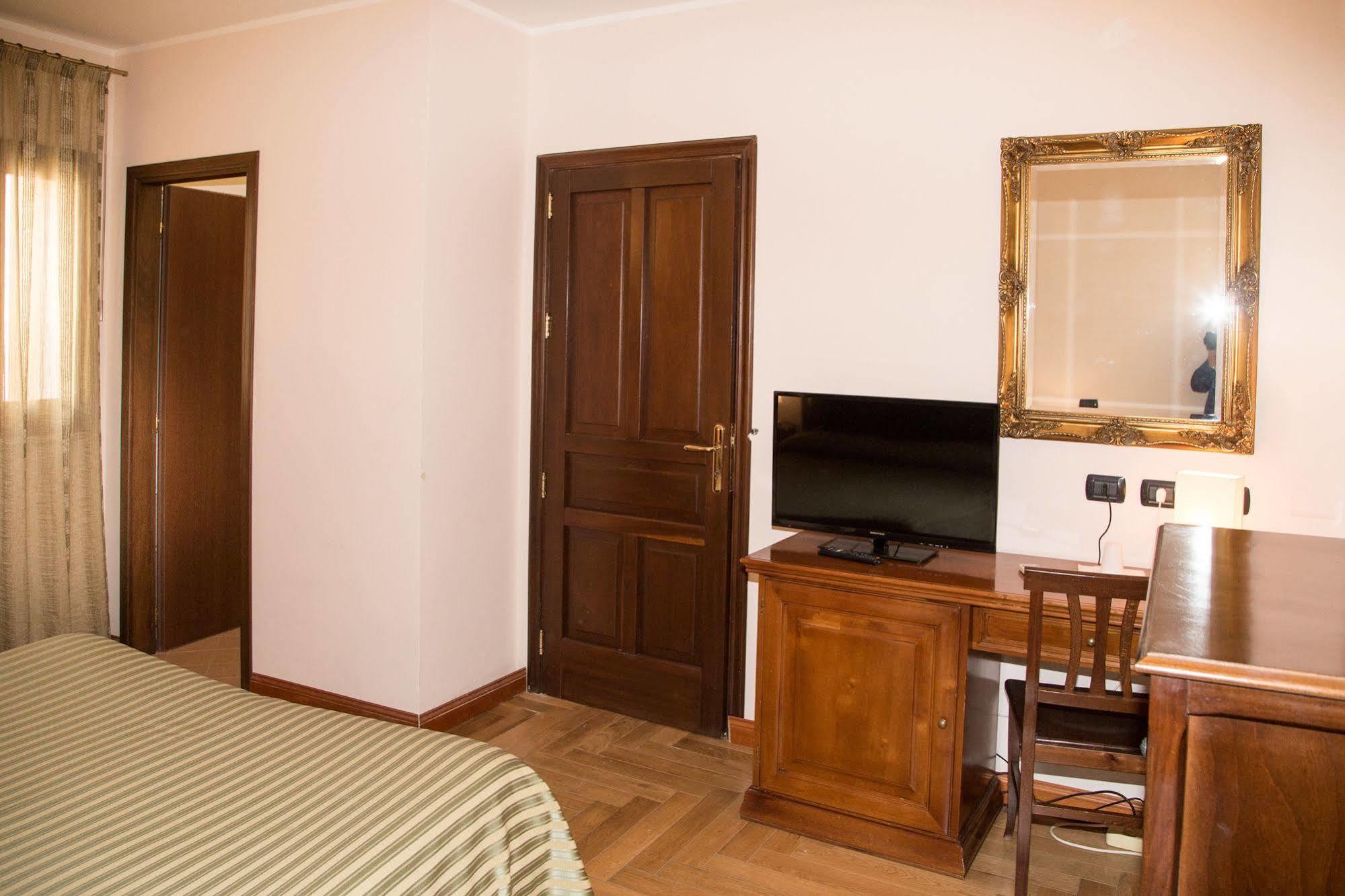 Residence Acropoli Syracuse Exterior photo