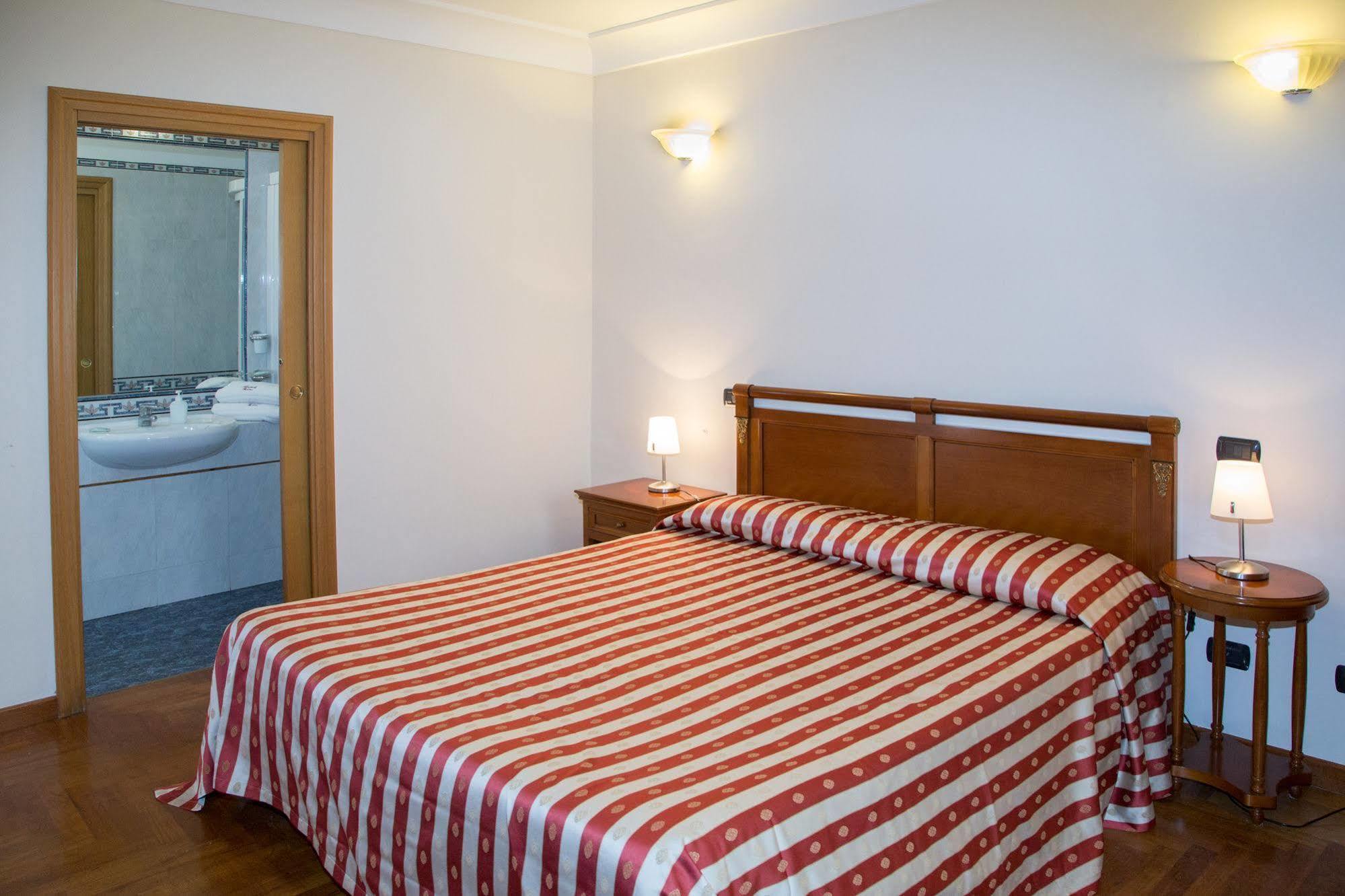 Residence Acropoli Syracuse Exterior photo